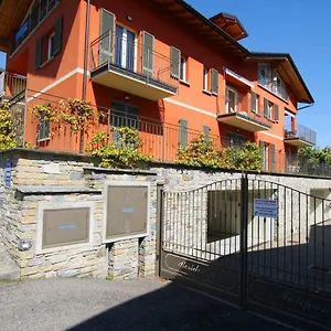  Apartment Theresa